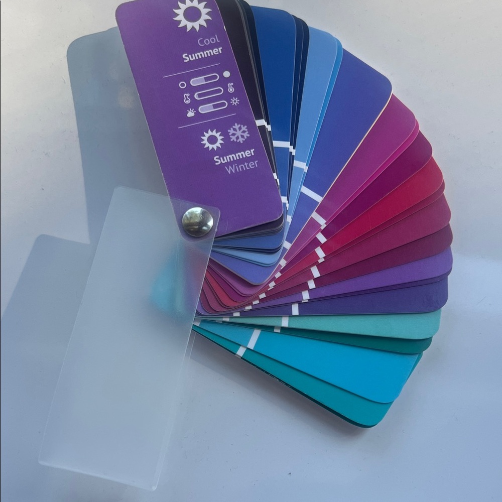 Color Swatch Fan Deck for True Summer Season